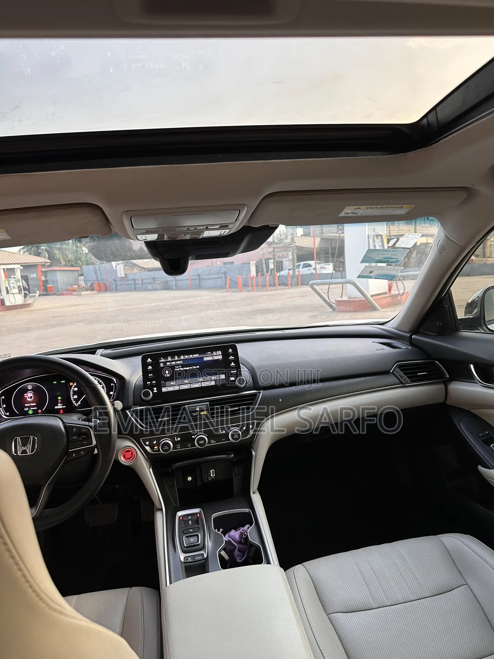 Honda Accord Touring 2.0T 2020 White