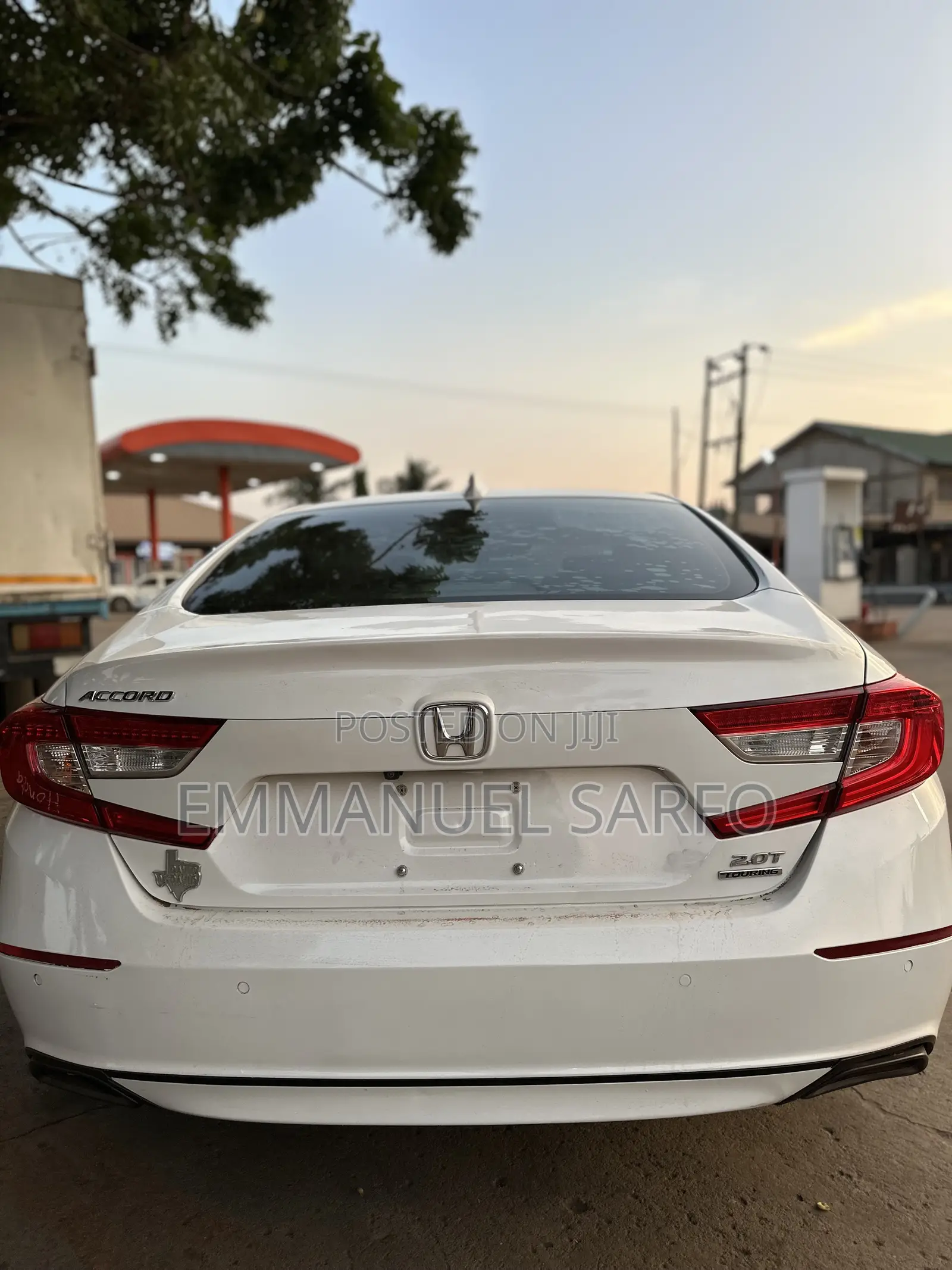 Honda Accord Touring 2.0T 2020 White