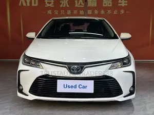Toyota Corolla L 2021 White