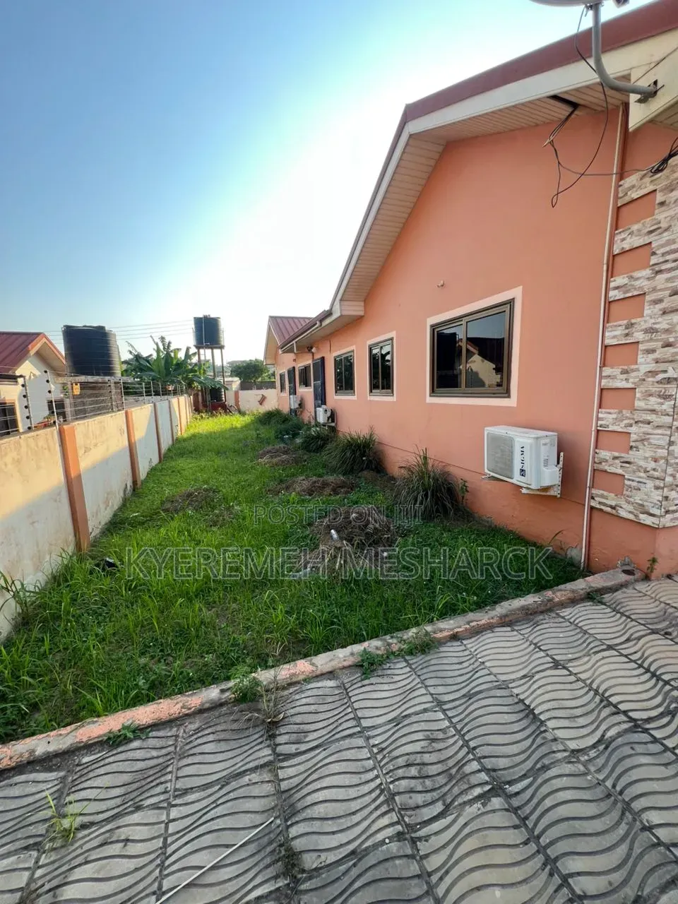 6bdrm House in North Legon Hills for sale