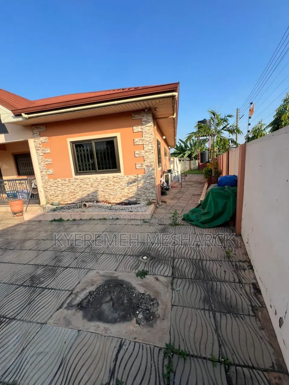 6bdrm House in North Legon Hills for sale