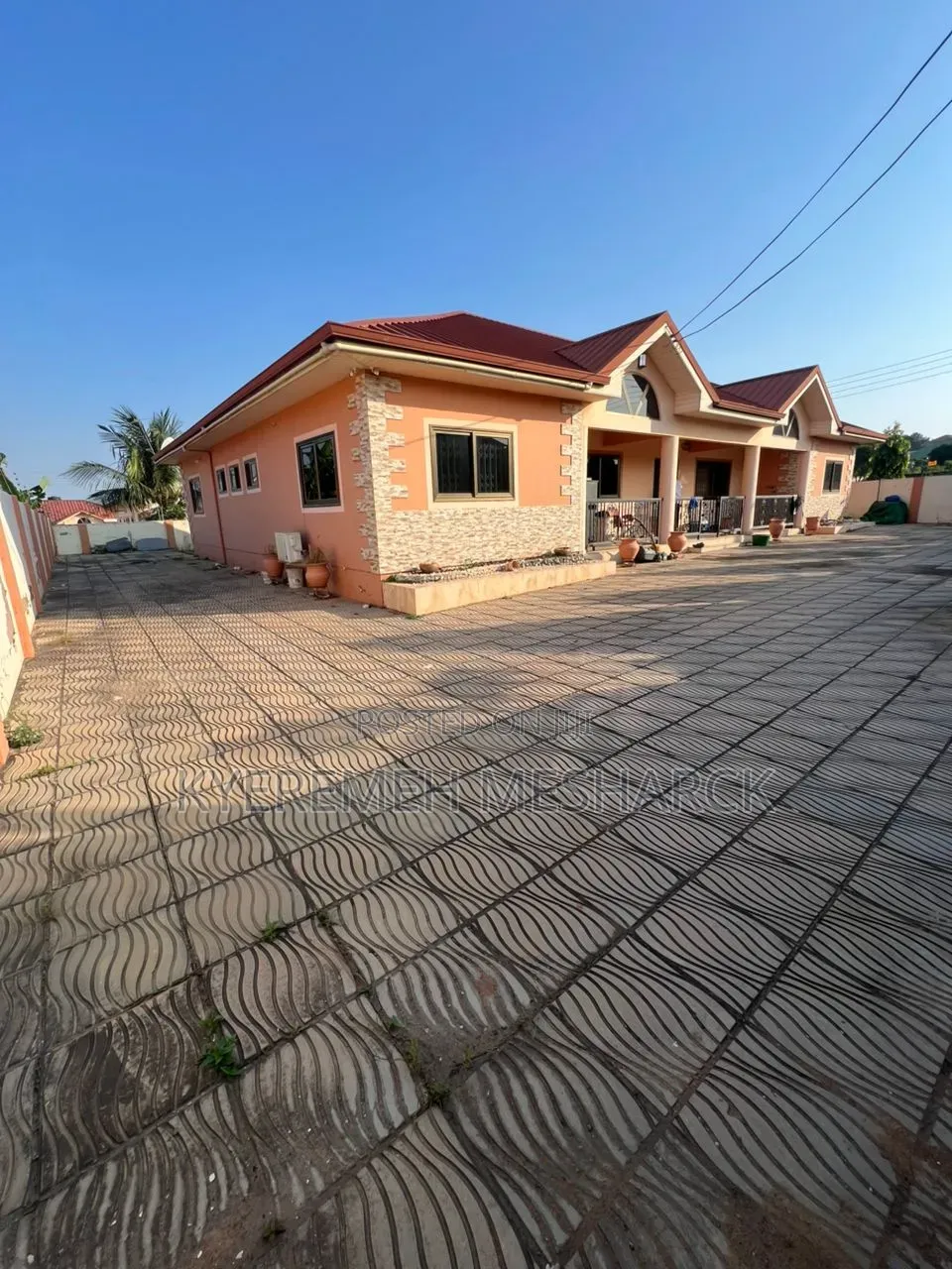 6bdrm House in North Legon Hills for sale