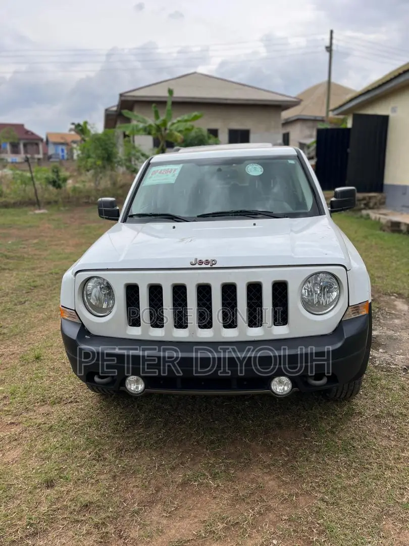 Jeep Patriot Latitude 4x4 2017 White