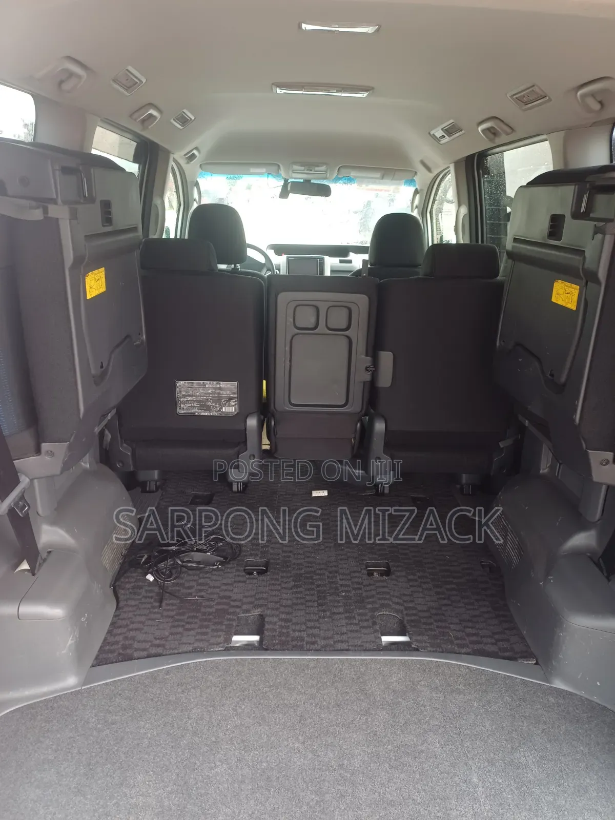 Toyota Voxy 2008 White