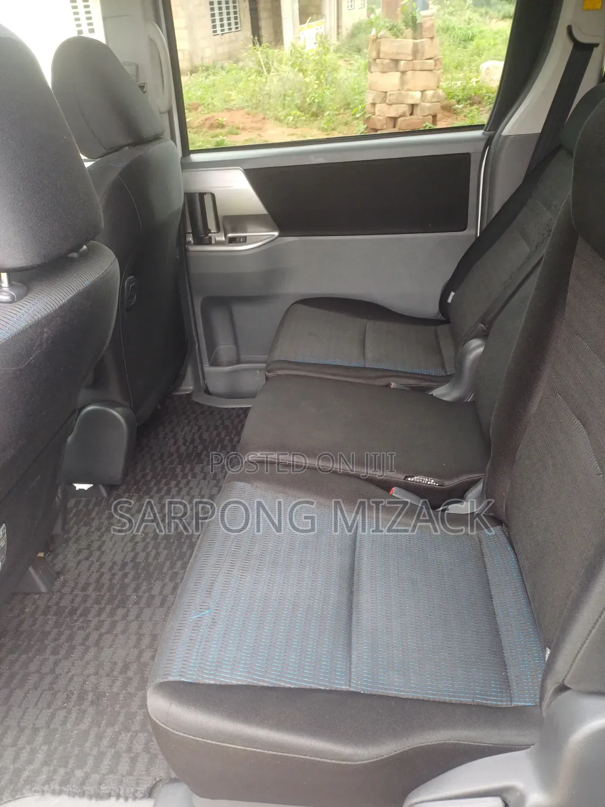 Toyota Voxy 2008 White