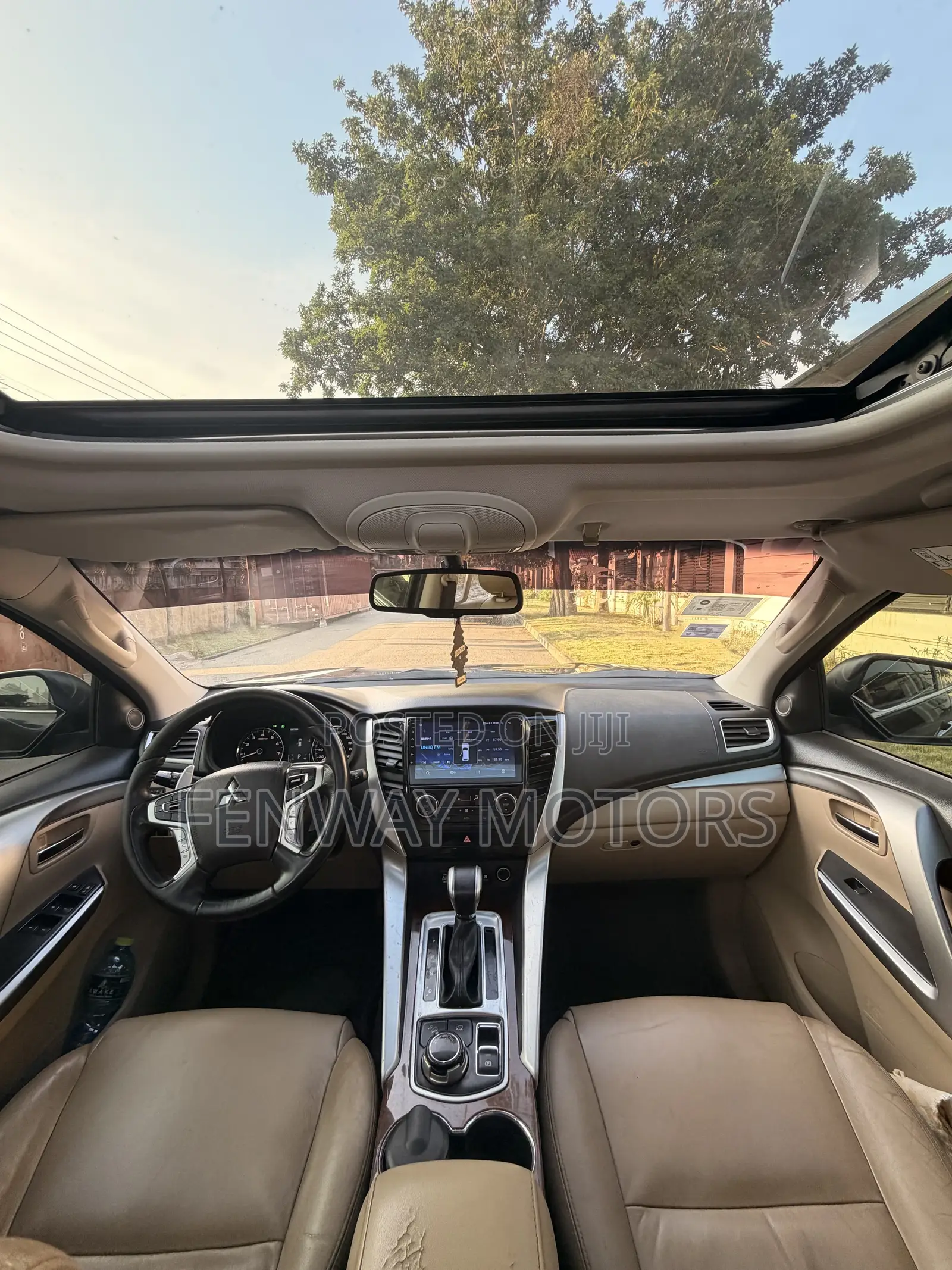 Mitsubishi Montero Sport 2017 Black