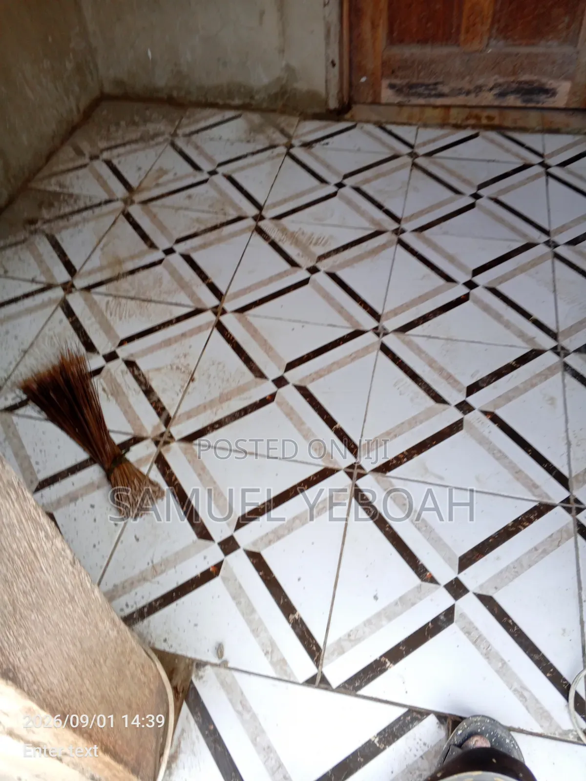 1bdrm Room & Parlour in Zero for rent
