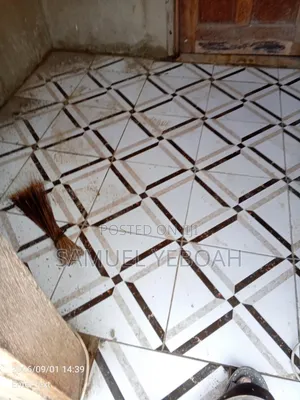 1bdrm Room & Parlour in Zero for rent