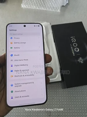 Vivo iQOO 15 256 GB Black