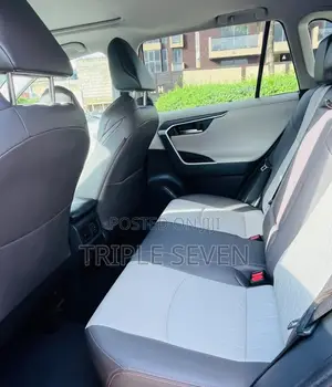 Toyota RAV4 Adventure 2019 Red