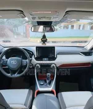 Toyota RAV4 Adventure 2019 Red