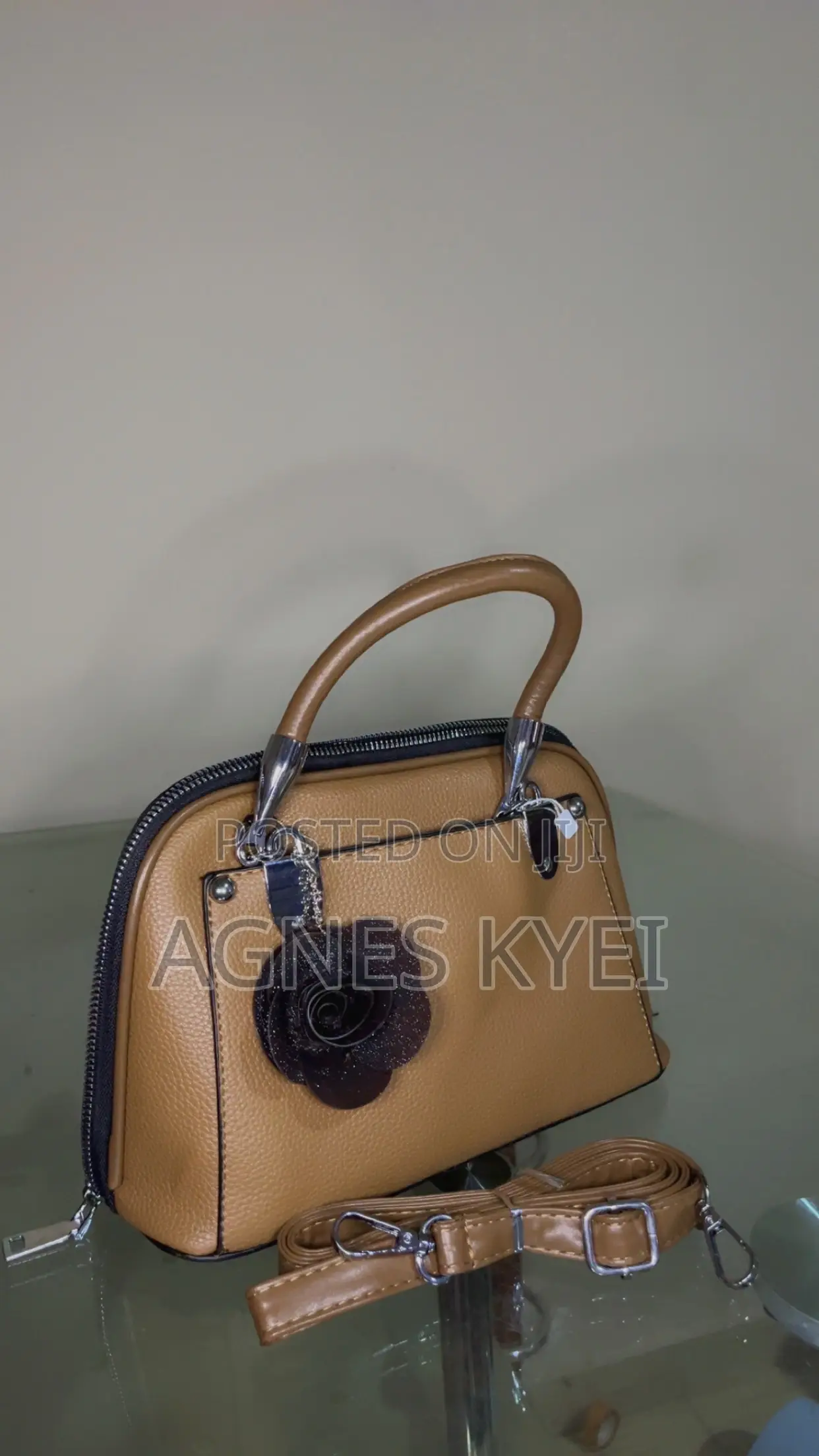 Ladies Hand Bag
