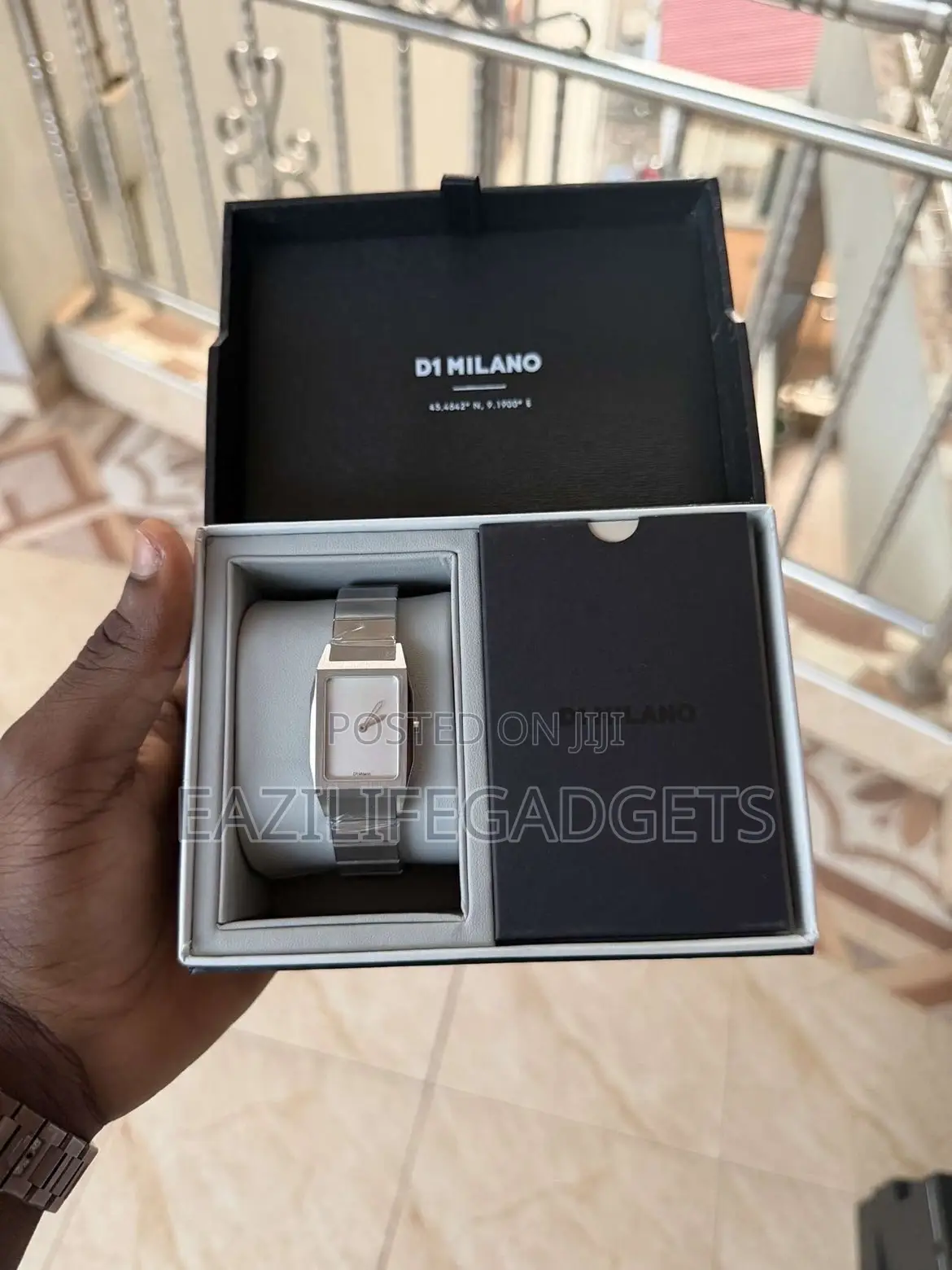 D1 Milano Ultra Thin Watch 41mm Case Size