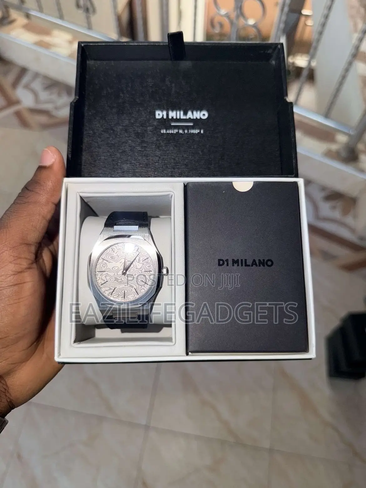 D1 Milano Ultra Thin Watch 41mm Case Size