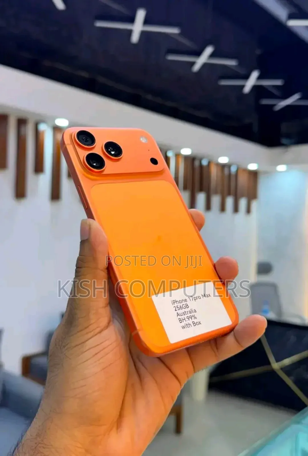 New Apple iPhone 17 Pro Max 256 GB Orange