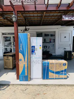 Newly Bulky Midea 3.0hp Floor Standing AC Mpa-27crn1-N