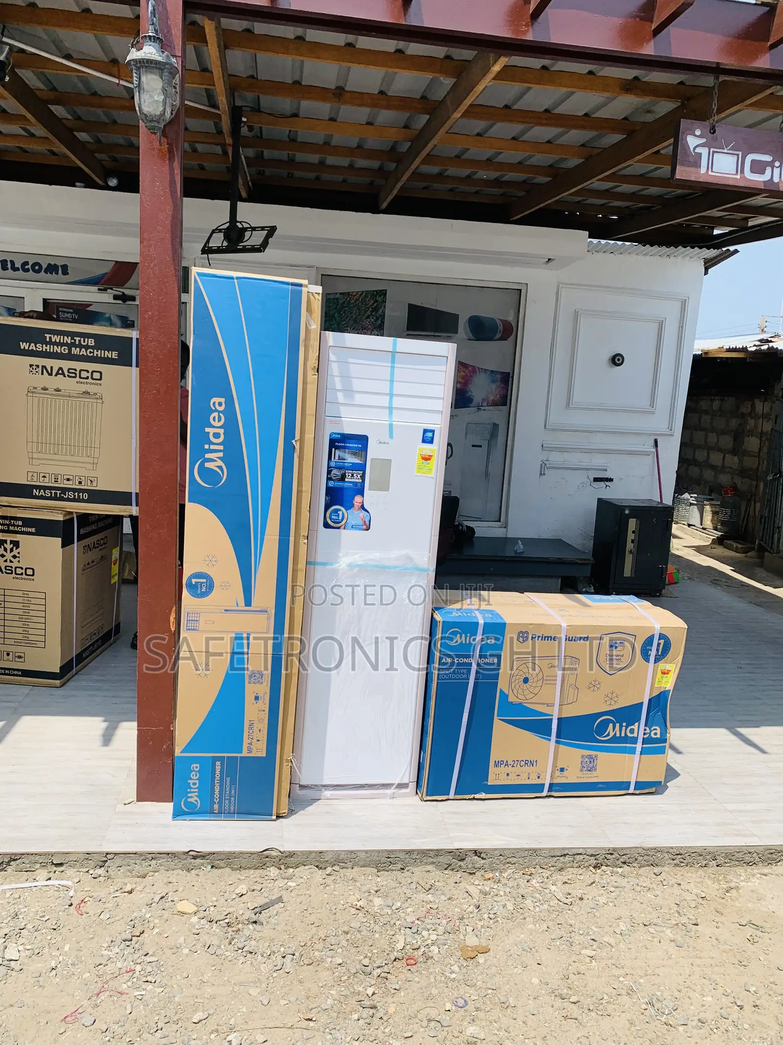 Newly Bulky Midea 3.0hp Floor Standing AC Mpa-27crn1-N