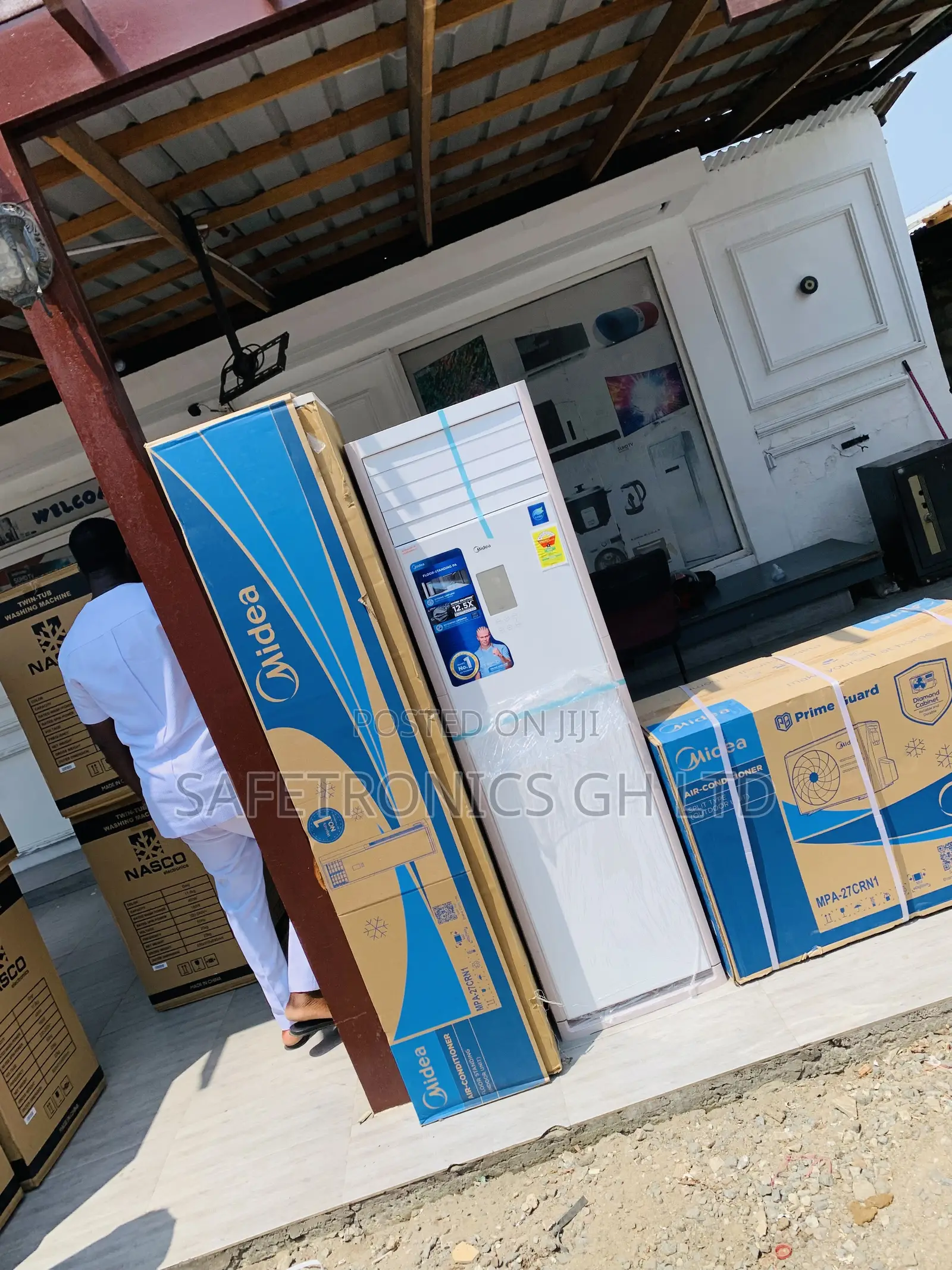 Try Massive Midea 3.0hp Floor Standing AC Mpa-27crn1-N