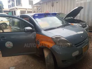 Daihatsu Sirion 1.3 2007 Gray