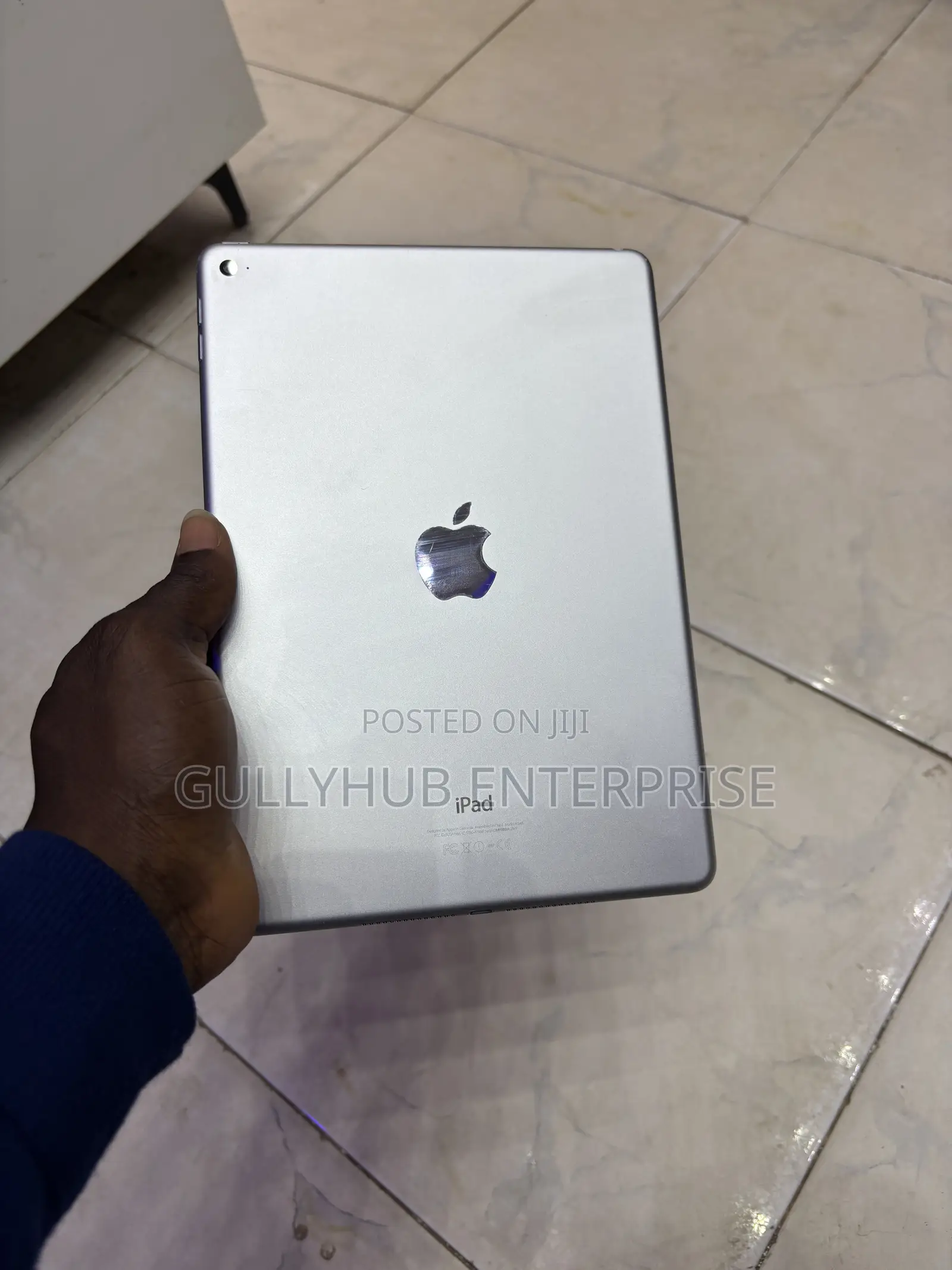 Apple iPad 9.7 32 GB Silver