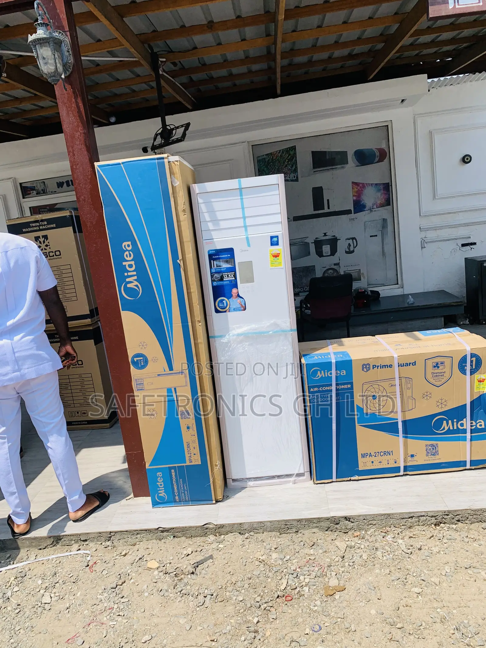 Check Out Midea 3.0hp Floor Standing AC Mpa-27crn1-N