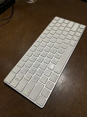 Apple Magic Keyboard 2