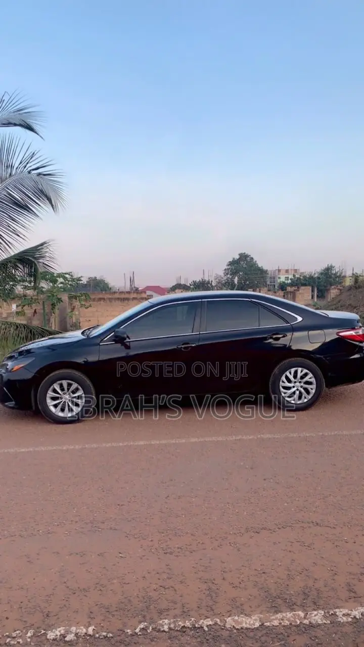 Toyota Camry LE 4dr Sedan (2.5L 4cyl 6A) 2015 Black