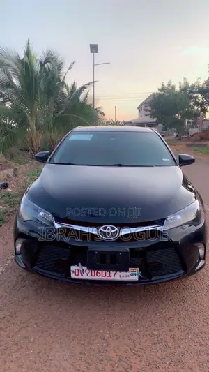 Toyota Camry LE 4dr Sedan (2.5L 4cyl 6A) 2015 Black