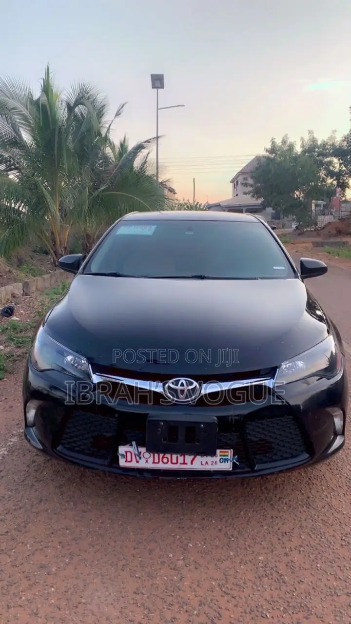 Toyota Camry LE 4dr Sedan (2.5L 4cyl 6A) 2015 Black