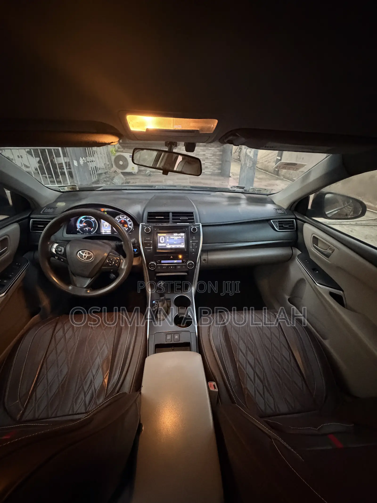 Toyota Camry SE w/Special Edition Pkg (2.5L 4cyl 6A) 2016