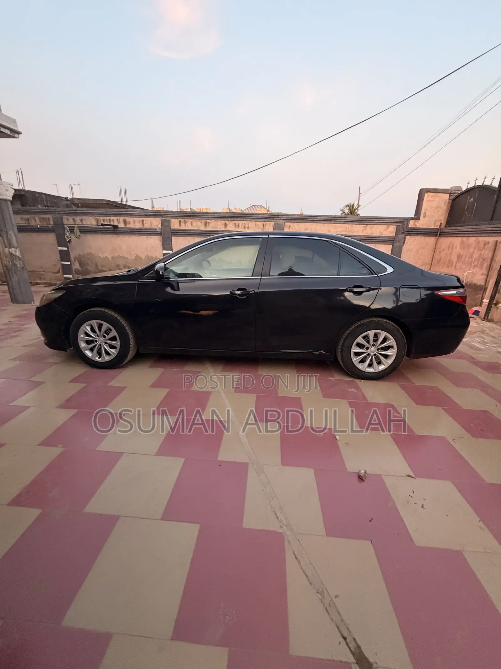 Toyota Camry SE w/Special Edition Pkg (2.5L 4cyl 6A) 2016