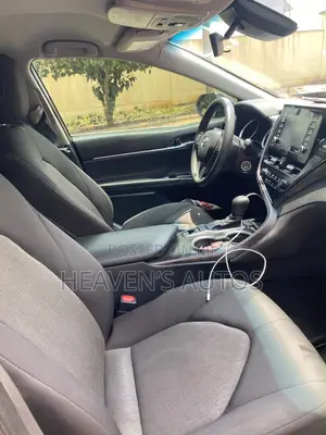 Toyota Camry 2021 Blue