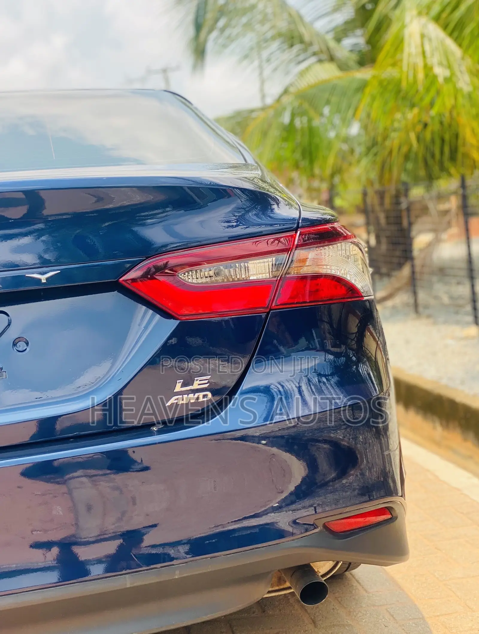 Toyota Camry 2021 Blue
