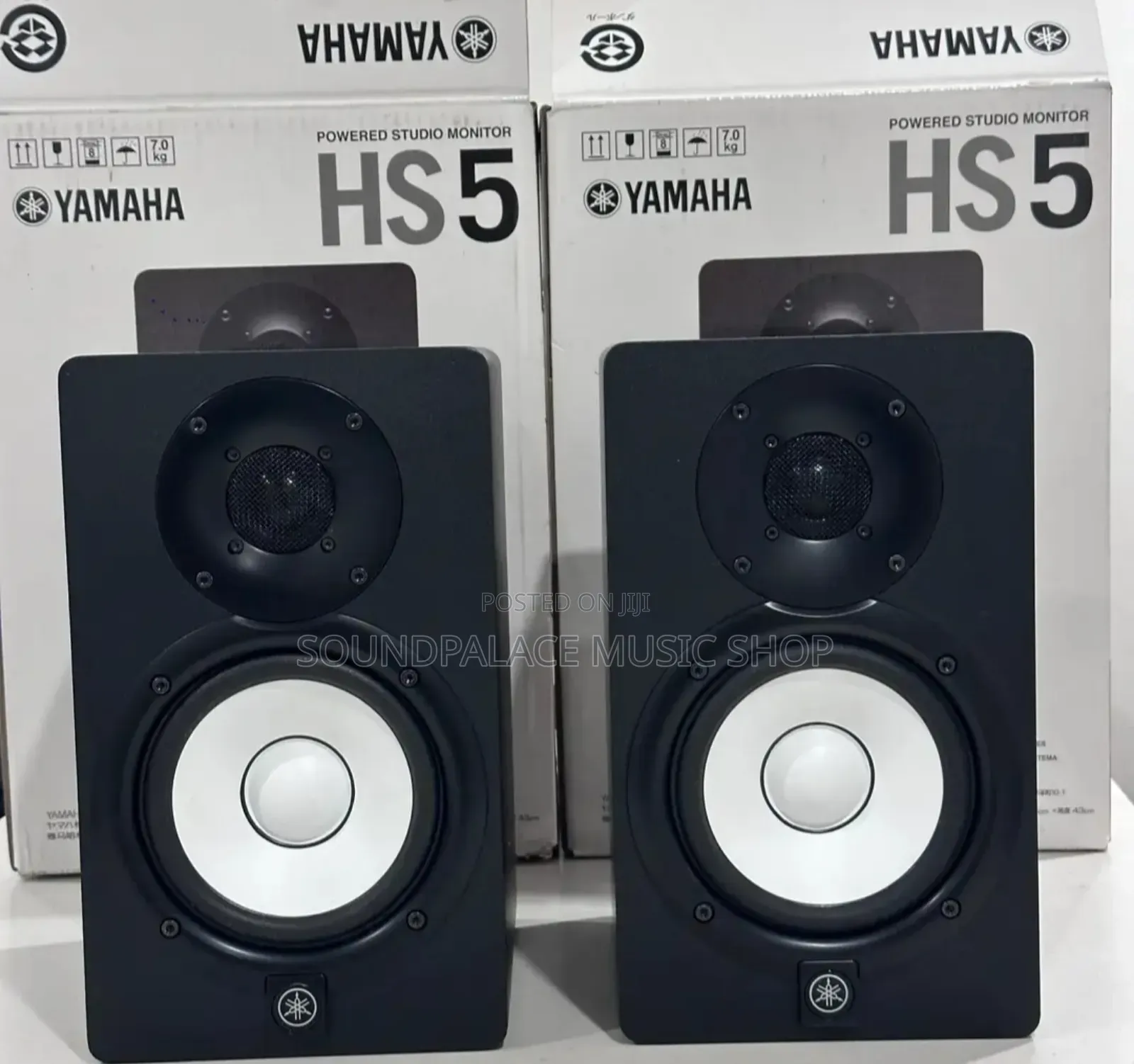 Yamaha HS5 Powered Studio Monitor