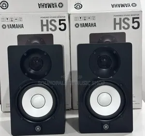 Yamaha HS5 Powered Studio Monitor