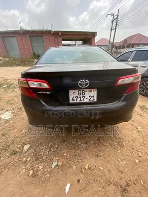 Toyota Camry LE 4dr Sedan (2.5L 4cyl 6A) 2014 Black
