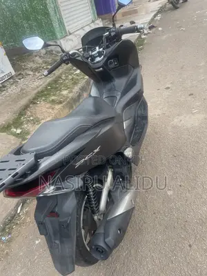 Honda 2023 Black