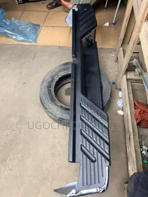 Nissan Hardbody/Np300/Frontier 2005 to 2010 Back Bumper