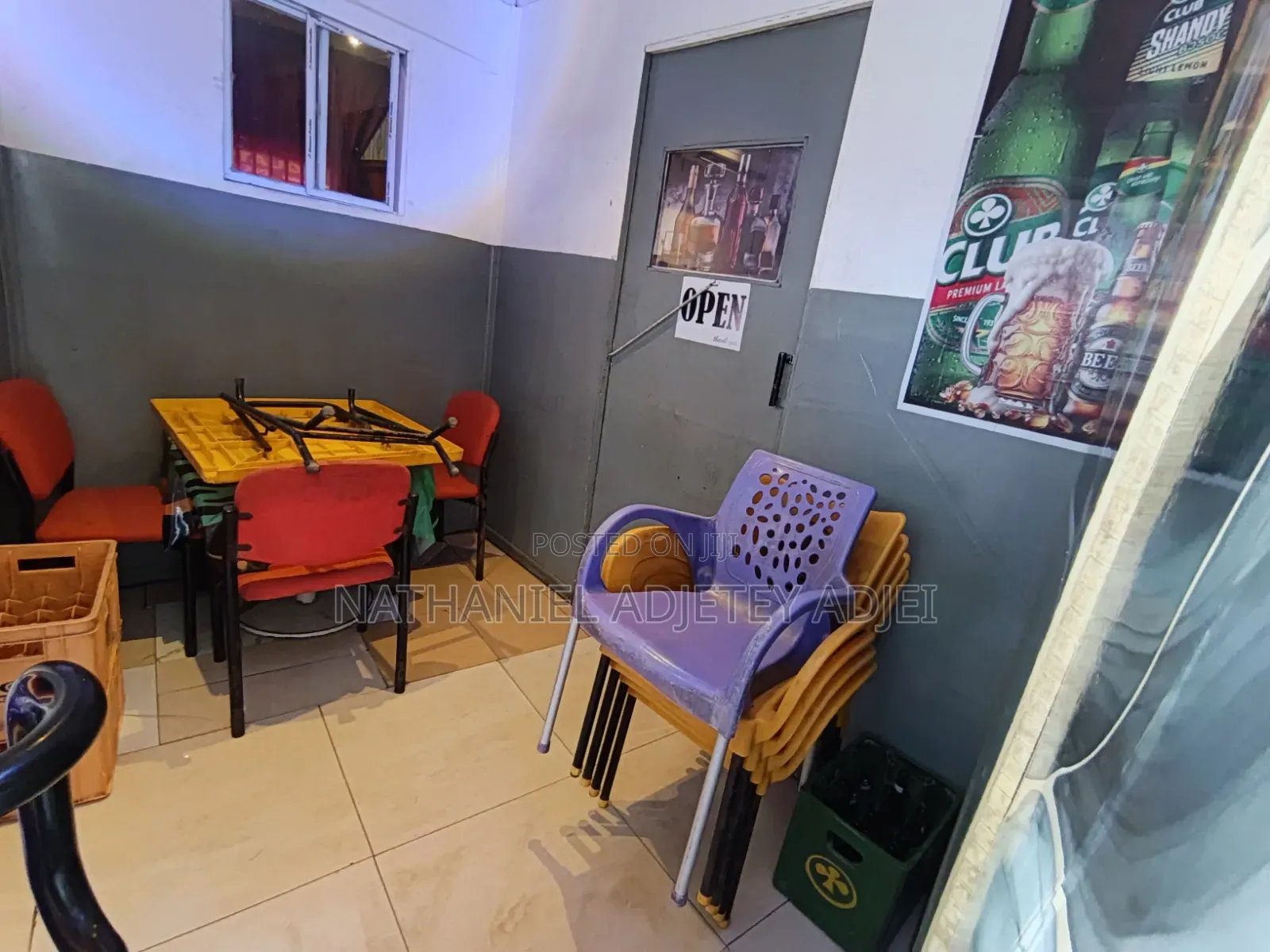 Equator Pub and Cold Room