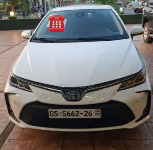 Toyota Corolla XSE 2020 White