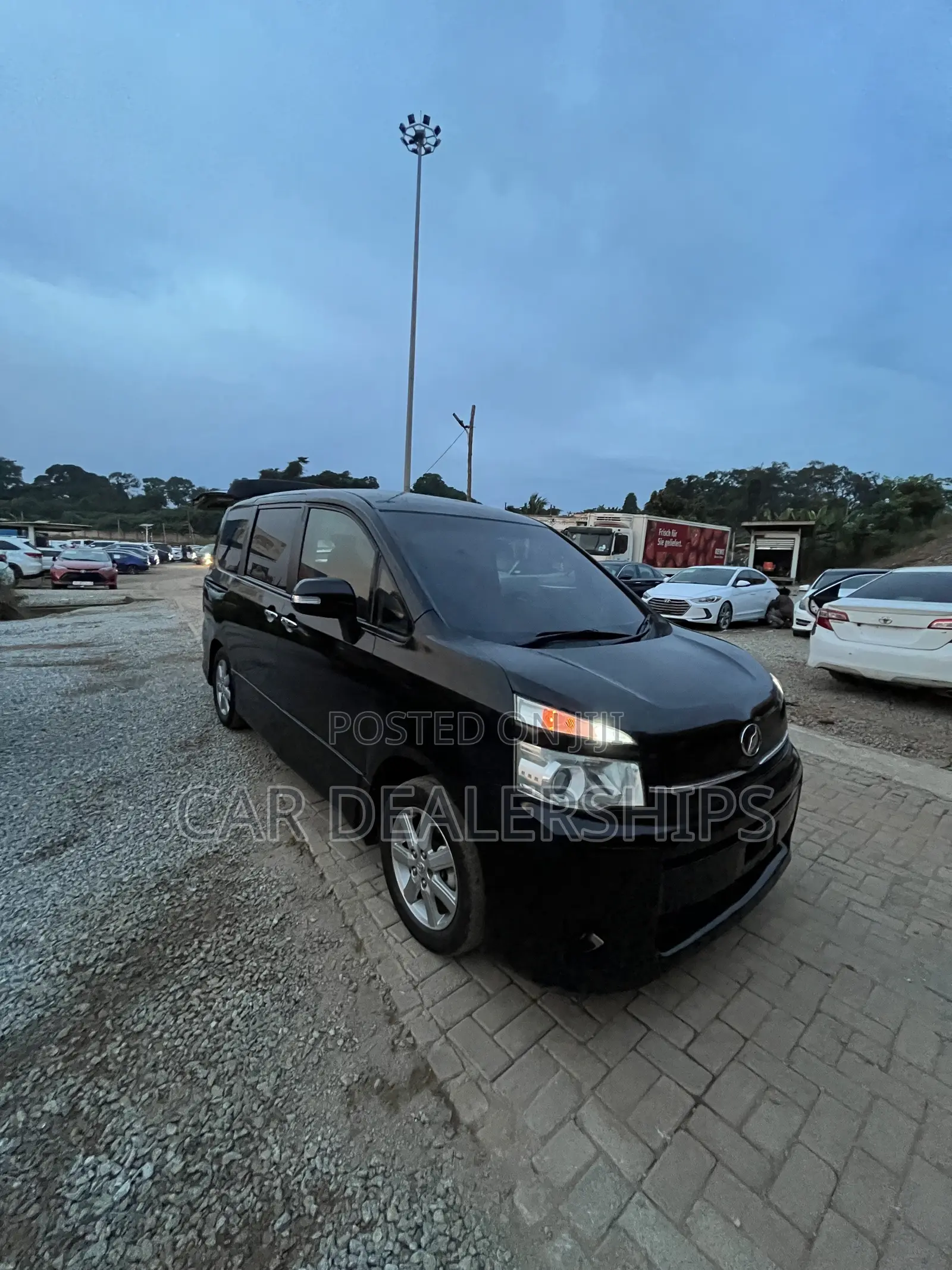 Toyota Voxy 2013 Black