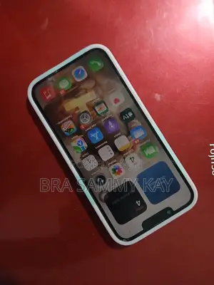 Apple iPhone 13 128 GB White