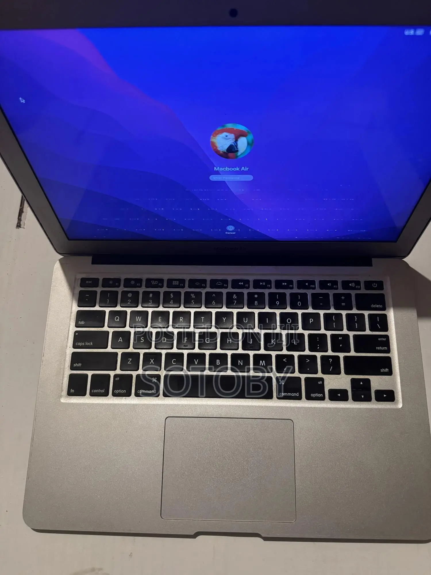 Laptop Apple MacBook Air 4GB Intel Core i5 SSD 128GB