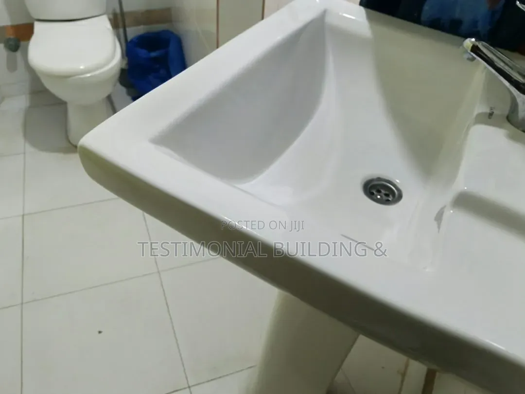 20 Bedroom Hotel for Sale at East Legon