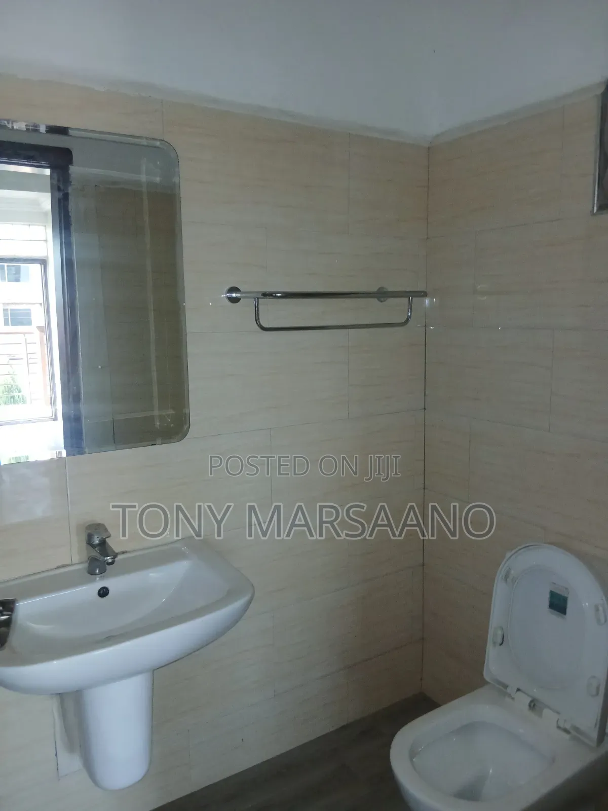 2bdrm Apartment in Haatso, Papao for rent