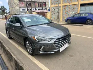 Hyundai Elantra SE 2018 Gray