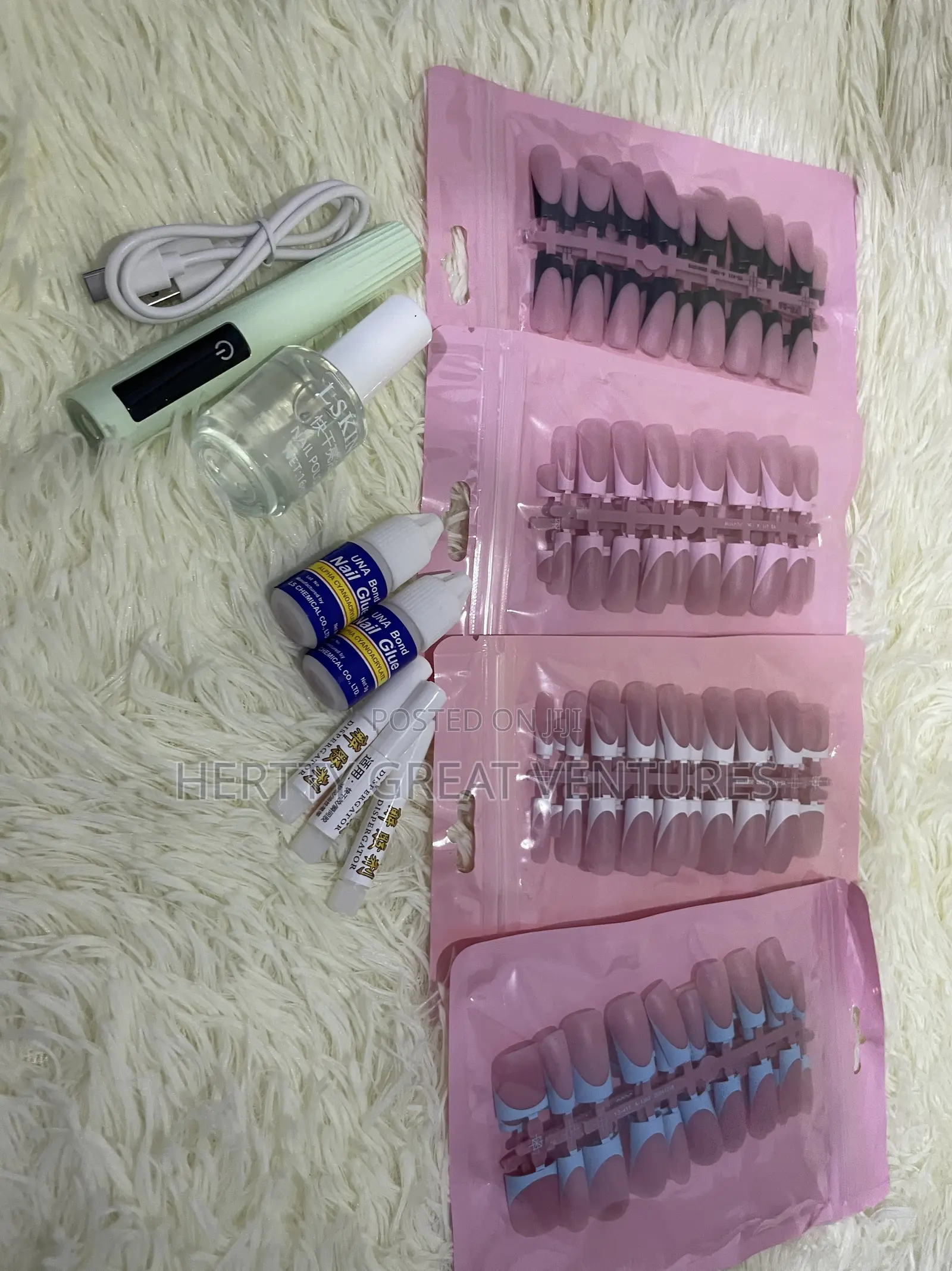 French Tips Nail Set