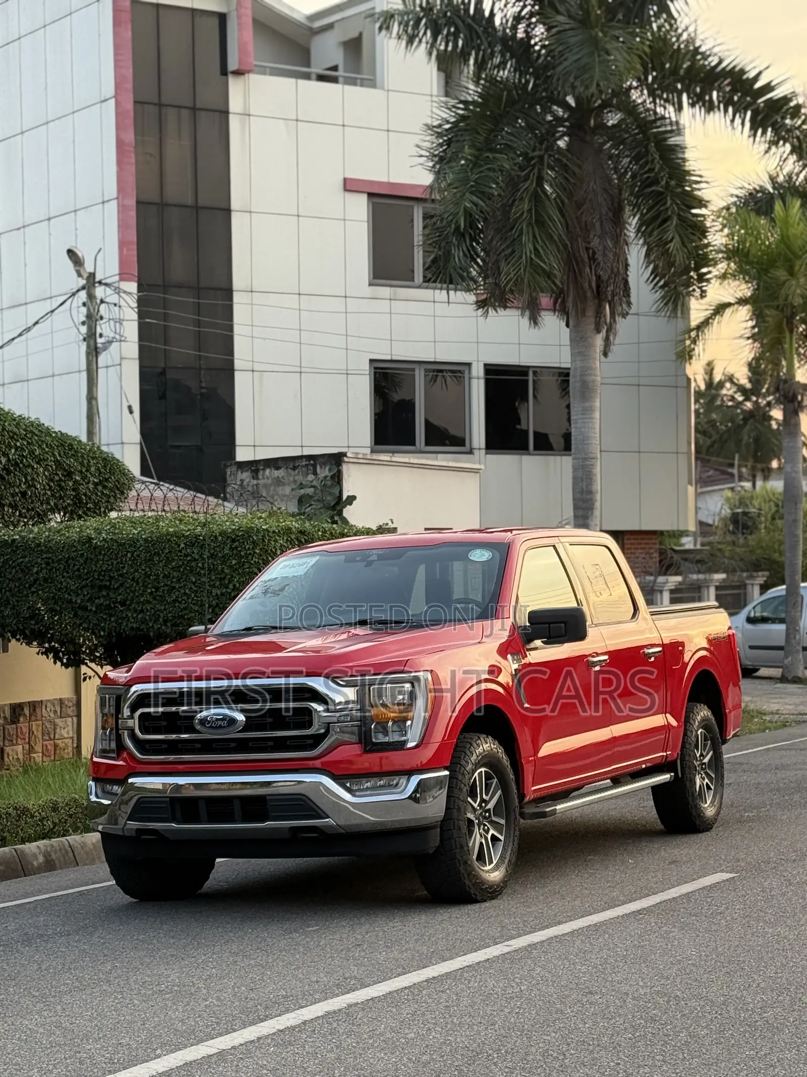 Ford F-150 XLT 2022 Red