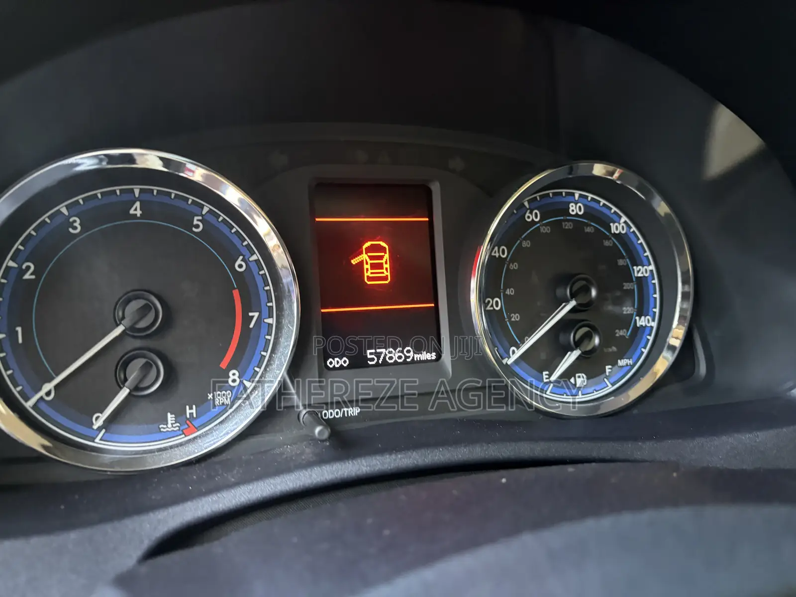 Toyota Corolla SE 4dr Sedan (1.8L 4cyl CVT) 2017 Silver