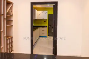 4bdrm Duplex in Tema Community 25 for sale